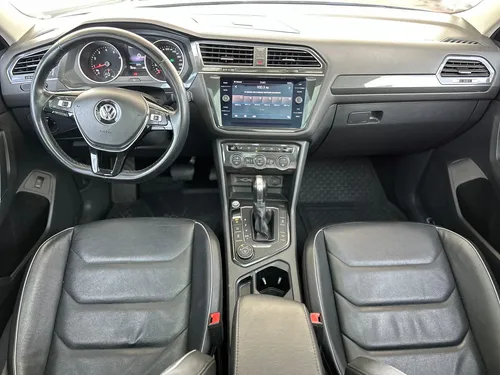 Volkswagen Tiguan 2.0 Highline At