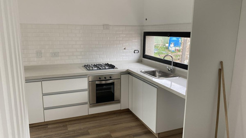 Imagen 6 de 14 de Casa En Una Planta A La Venta -barrio Santa Elena, Pilar Del Este
