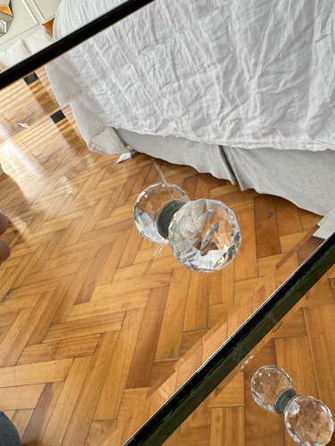 Mesa De Luz Espejada Brillante Espejo (Usado)