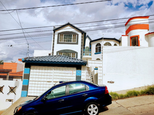 Casa De Oportunidad En Venta Corregidora Querétaro Vc 
