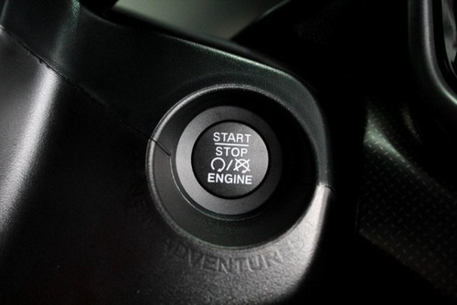 Imagem 11 de 14 de Toro Ultra 2022 Fiat Toro Branca 0km