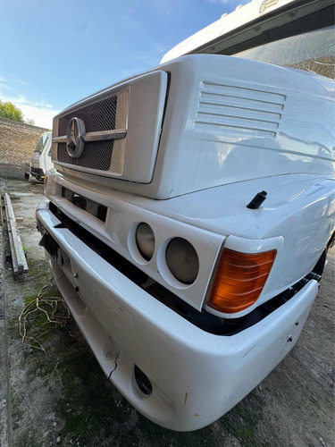 Mercedes Benz 1624 2007