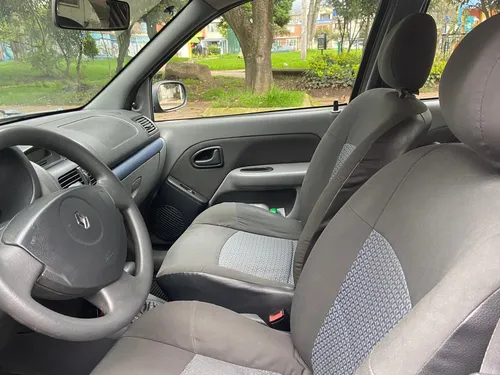Renault Clio II 1.6 F.Ii Dynamique