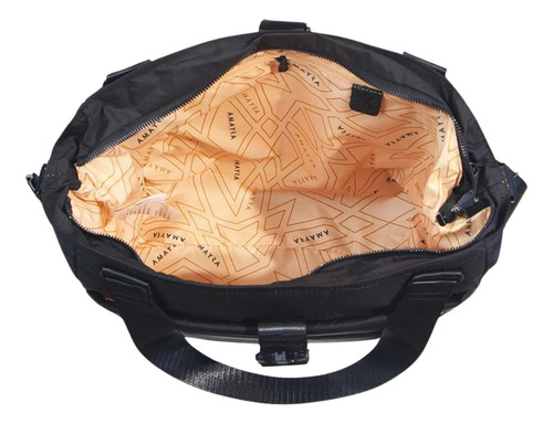Cartera Nadine Amayra Q Color Negro Correa De Hombro Negro Diseño De La Tela Lisa