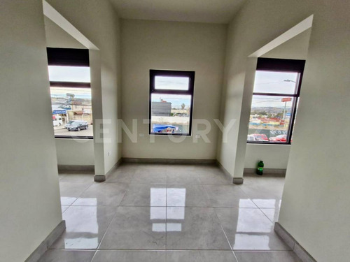 Local Comercial En Renta, Fraccionamiento Nueva Ensenada, Ensenada, B.c.