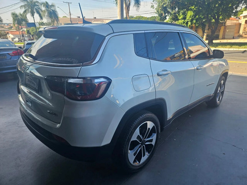 Jeep Compass 2.0 16V FLEX LONGITUDE AUTOMÁTICO