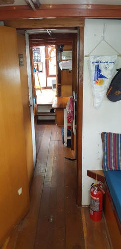 Chata Isleña, Lancha Almacén, Crucero. Viejo Almacén