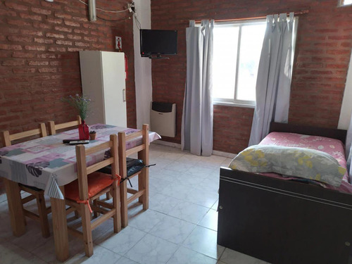 Complejo De Cabañas En Venta - 8 Cabañas - Cocheras - 1.311mts2 - Villa Carlos Paz, Córdoba
