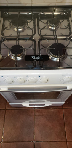 Cocina Totalmente A Supergás Marca Whirlpool Modelo Wff56w.