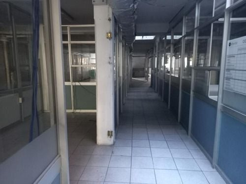 Excelente Casa De Casi 800 M2 Con Entrada Para Vehículos P (ref: Ksk-16)