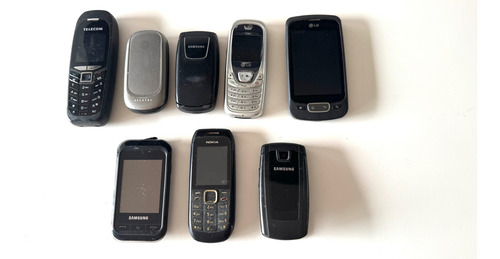 Vintage Colección Antiguos Teléfonos Retro Celulares Lote Negro (Usado)