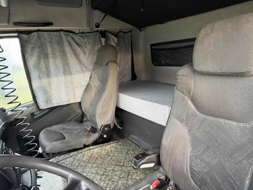 Mercedes Benz 2035 2015 Automático Impecable