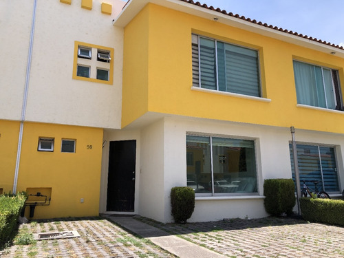 Casa Con Inmejorable Salida A Cdmx En San Mateo Atenco Venta