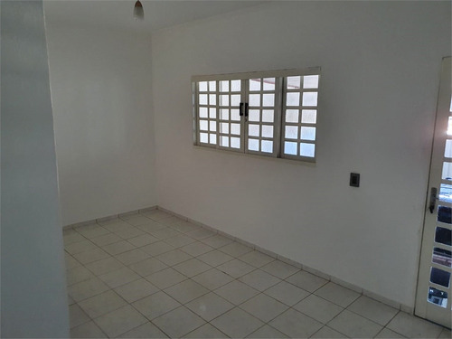 Imagem 15 de 30 de Casa-amparo-jardim São Roberto | Ref.: Reo537175 - Reo537175