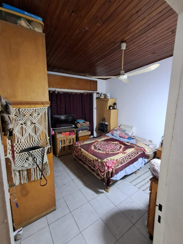 Casa 4 Amb Con Lote De 866 X 40 Excelente Oportunidad