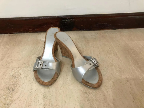 Sandalias Plateadas Zara. Talla 39.