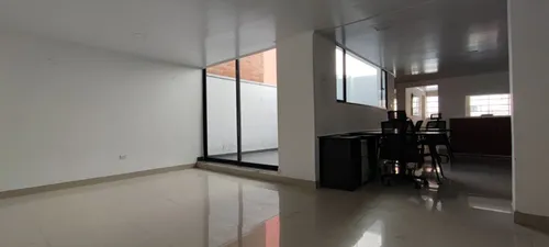 Oficina En Arriendo En Porciúncula. Cod A21656