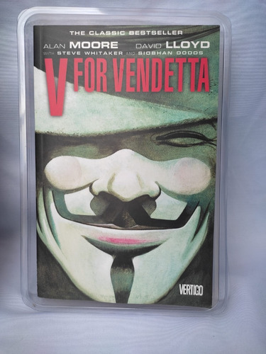 Imagen 4 de 7 de Set Libro Cómic Y Máscara V For Vendetta En Ingles