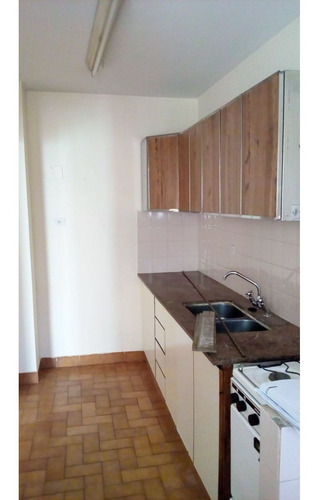 Imagen 5 de 14 de Departamento 1 Dormitorio- Cocina Separada- Salta Y Balcarce- Excelente Estado