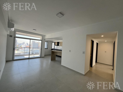 Venta De Departamento 4 Ambientes Con Balcón En Wilde