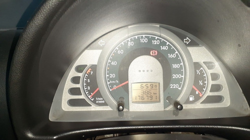 Imagem 11 de 15 de Volkswagen Fox 2007 1.6 Plus Total Flex 5p