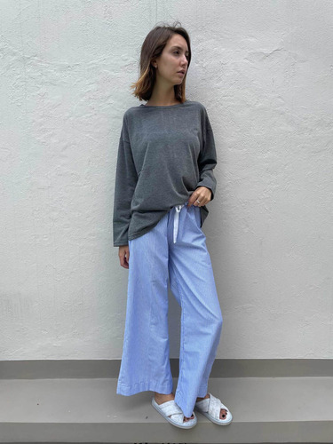 Imagen 1 de 7 de Pijama Annis Pantalon Oxford Y Remera Negra Jelue Otoño Dama