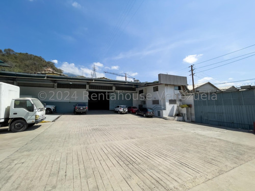 Galpón Con Cavas De Refrigeración Urb Mariche Mls #24-23955 Mr