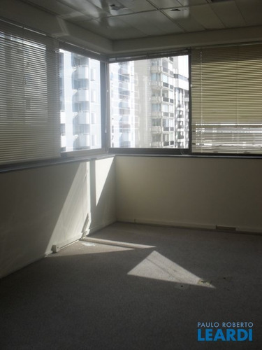 Conj. Comercial - Jardim América - Sp - 485367