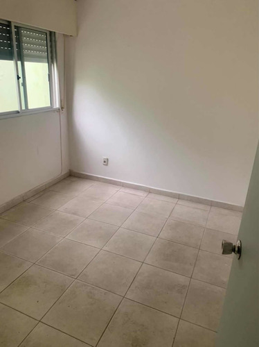 Imagen 10 de 14 de Aguada - Apto Duplex 2 Dorm Sin Gastos Comunes $16.500
