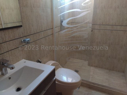 Imagen 10 de 30 de Apartamento En Venta Este De Barquisimeto Lara Rah. 23-19604 //invierta Seguro Con Rentahouse//