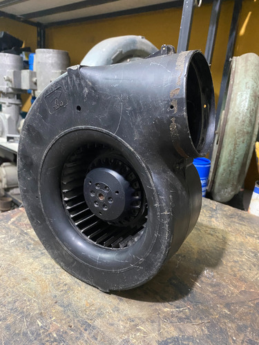 Turbina Soplador Ebm Papst 75w 1500u/min G2e140-no35-23 (Usado)