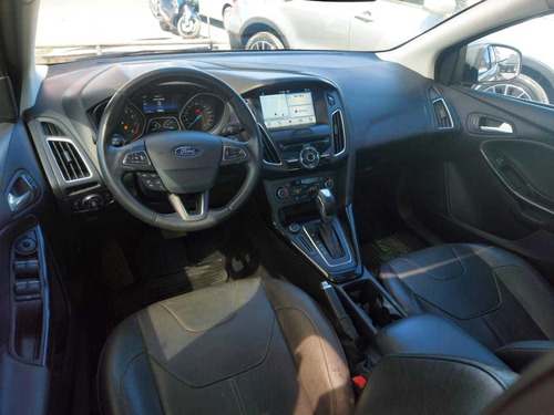 Imagem 7 de 10 de Ford Focus Sedan Fastback Titanium 2.0 Powershift