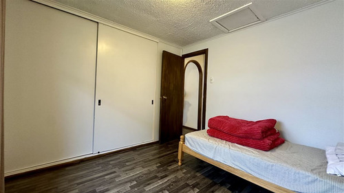 Casa En Venta De 4 Dorm. 2 Baños En Punta Arenas