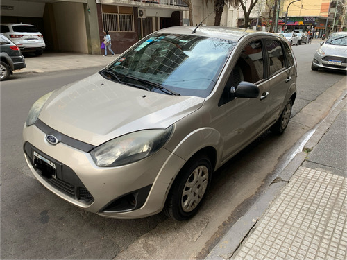 Ford Fiesta 1.6 One Ambiente Plus 98cv