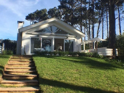 Casa En Venta De 4 Dormitorios En Montoya