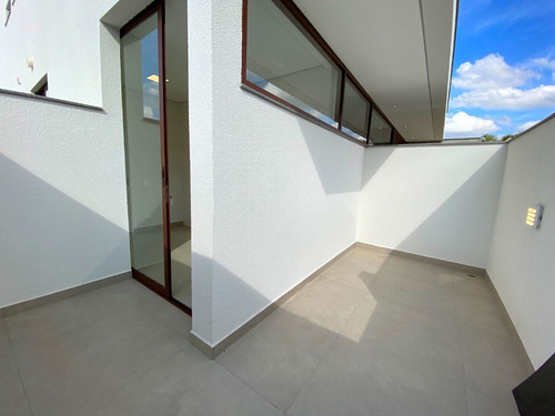Imagem 15 de 30 de Casa Nova E Moderna Com Vista Incrível No Residencial Sociedade Alphasitio, Em Alphaville, Santana De Parnaíba-sp. 551m² De Área Construída, 523m². - Ca0141