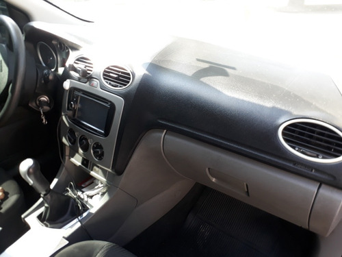 Imagem 5 de 7 de Ford Focus 2009 2.0 Glx 5p