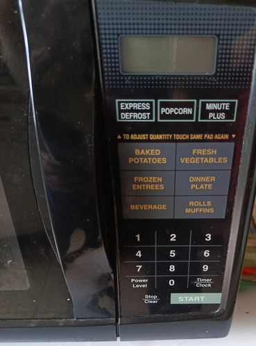 Microondas Marca Sharp Mod. R-209ek Para Repuesto O Reparar (Usado)