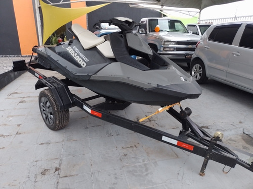 Imagem 2 de 7 de Bombardier Seadoo