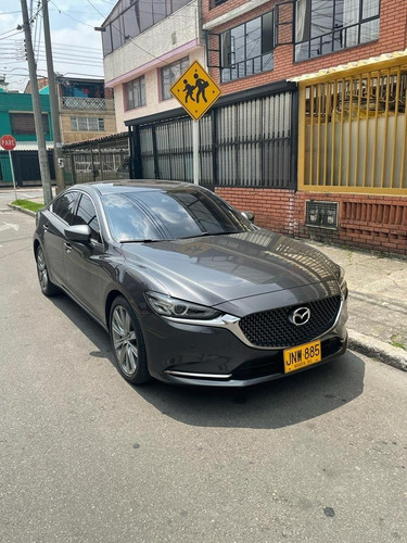 Imagen 1 de 10 de Mazda 6 Signature Modelo 2021