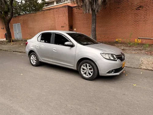 Renault Logan 1.6 Dynamique