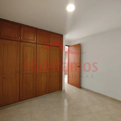 Apartamento En Arriendo En Envigado - El Trianón Cod 68729