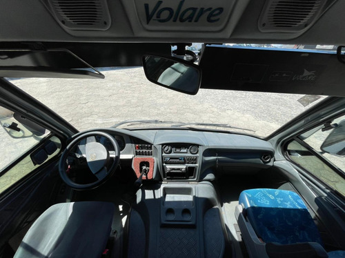 Volare W9 Executivo Com Ar Condicionado