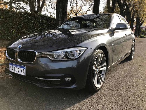 Imagen 2 de 9 de Bmw Serie 3 3.0 330i Sedan Sport Line 252cv 2017