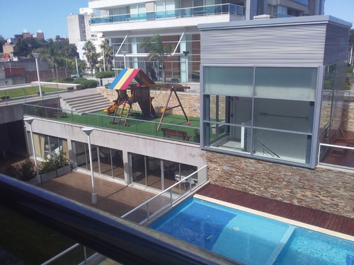 Alquiler Apartamento 2 Dormitorios Buceo Diamantis Plaza