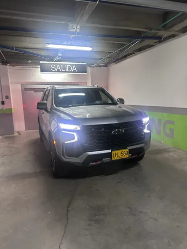 Chevrolet Tahoe 5.3 V8 Z71 4Wd At