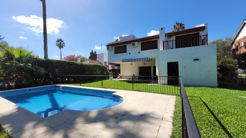 Casa A La Venta En Country Las Lajas