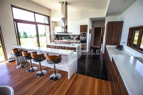 Imagen 5 de 22 de Casa En Venta De 5 Dormitorios En Pucón