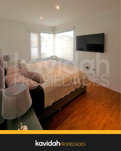 4d/2b/3e Casa En Huertos Familiares, San Pedro De La Paz