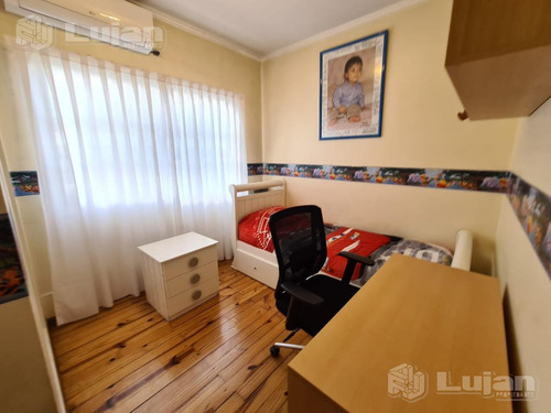 Imagen 25 de 30 de Tandil Al 4800 Triplex 4 Ambs, Patio, Parrilla Y Cochera